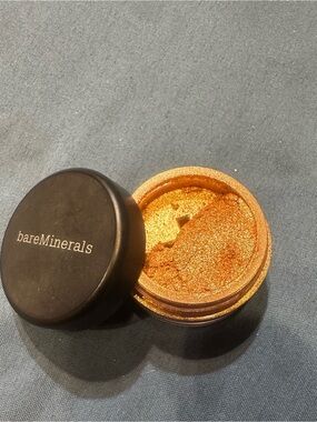 bareMinerals Loose Glitter Eyeshadow - “true gold”